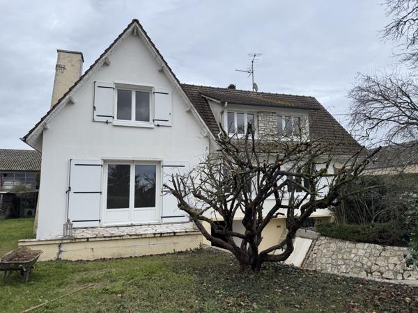 Voves (28150) Maison familiale - Jardin/Garages