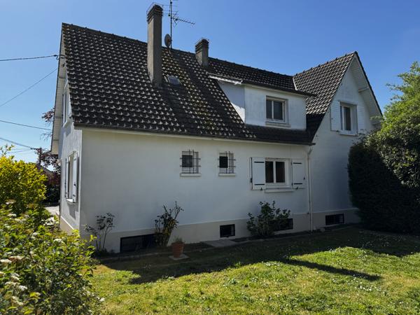 Voves (28150) Maison familiale - Jardin/Garages