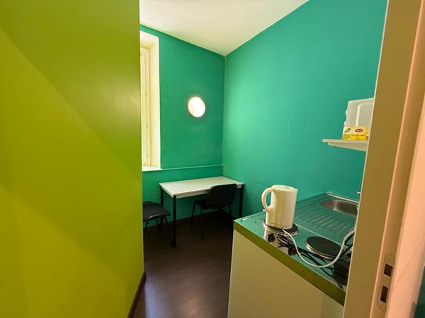 LOCAL EN CENTRE VILLE DE CARCASSONNE