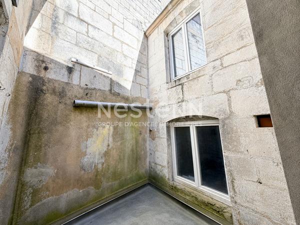 Immeuble de plus de 180m2 à vendre sur 3 niveaux à Chaumont - local commercial et terrasse - Fort potentiel de  rentabilité
