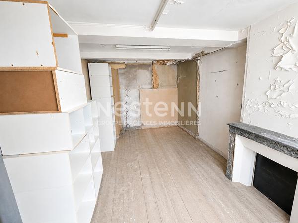 Immeuble de plus de 180m2 à vendre sur 3 niveaux à Chaumont - local commercial et terrasse - Fort potentiel de  rentabilité