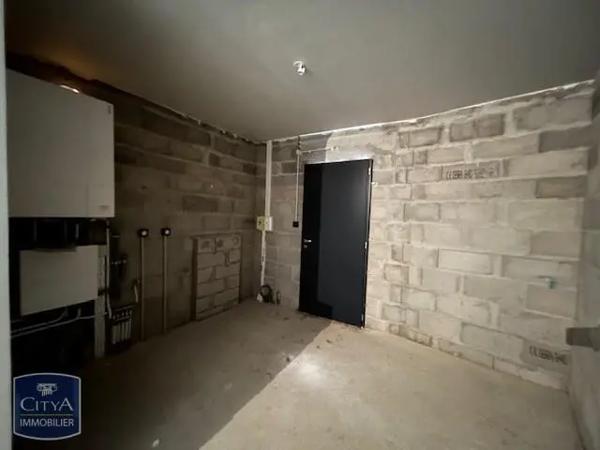 Maison à louer 4 pièces 88.99m² Pont-de-Chéruy (38230)