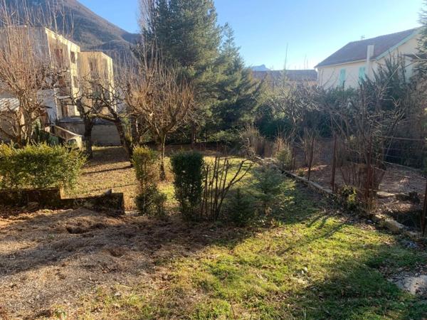 Maison familiale à vendre 7 pièces - VEYNES (05)
