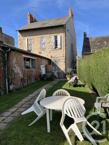 Immeuble à vendre  287 m2 BUXIERES LES MINES - 03