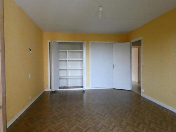 SAINT-PIERRE DE PLESGUEN, maison en pierre de 111m2 sur un terrain de 694m2