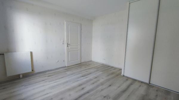 Appartement à vendre 2 pièces REZ DE JARDIN - SAINT APOLLINAIRE - VAL SULLY