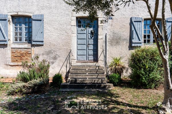 Maison bourgeoise au coeur d’une cité historique vue sur les Pyrénées