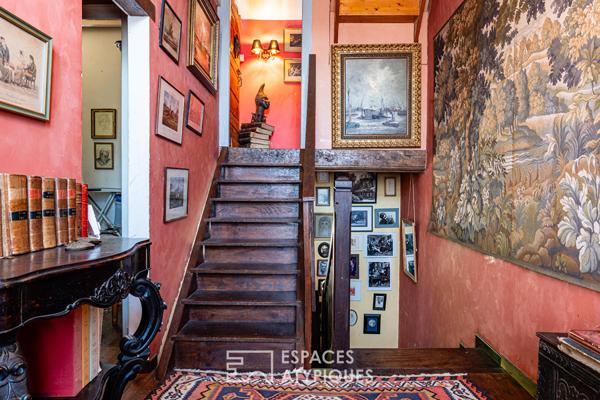 Maison bourgeoise au coeur d’une cité historique vue sur les Pyrénées
