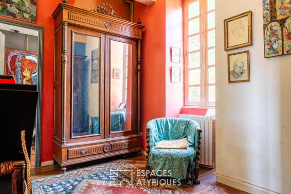 Maison bourgeoise au coeur d’une cité historique vue sur les Pyrénées