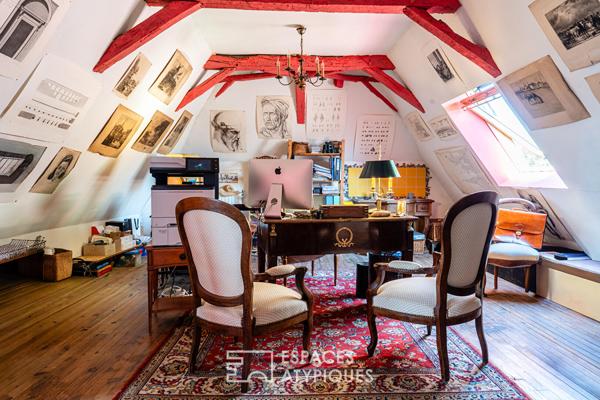 Maison bourgeoise au coeur d’une cité historique vue sur les Pyrénées