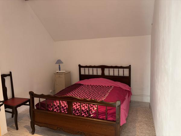 Couleuvre – Maison individuelle sur +/- 5 hectares de terrain privé, entourée par la nature et le calme Couleuvre (03320)