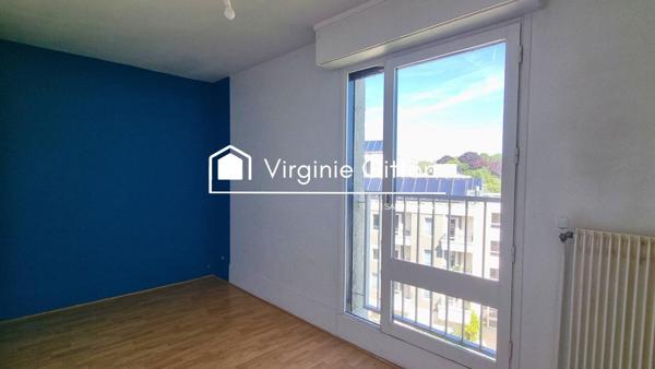 F2 + TERRASSE DE 22M² + CAVE + PARKING