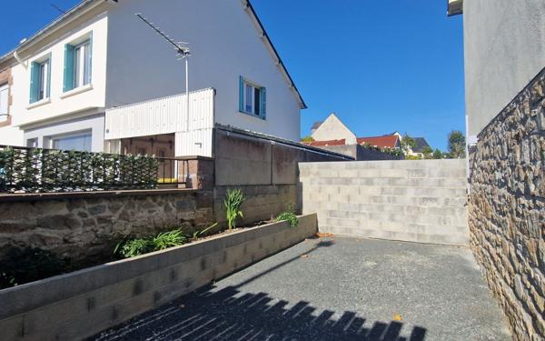 Appartement à louer    3 pièces •  Plouisy