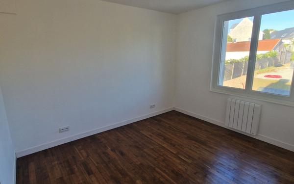 Appartement à louer    3 pièces •  Plouisy