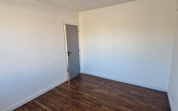 Appartement à louer    3 pièces •  Plouisy