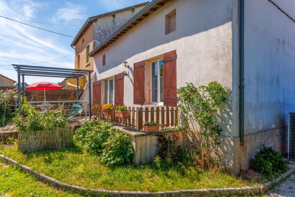 Exclusivité, à vendre – Maison avec double garage et terrain clos – Vérosvres (71)