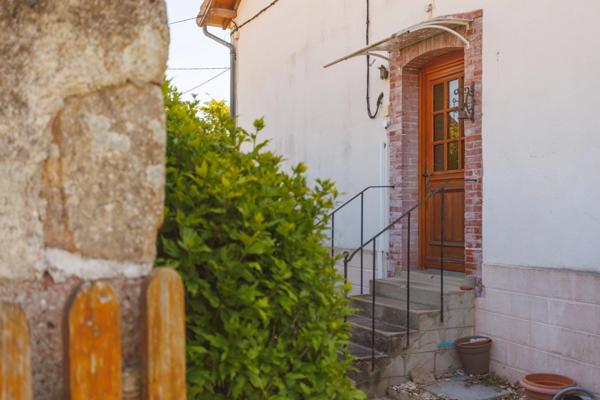 Exclusivité, à vendre – Maison avec double garage et terrain clos – Vérosvres (71)