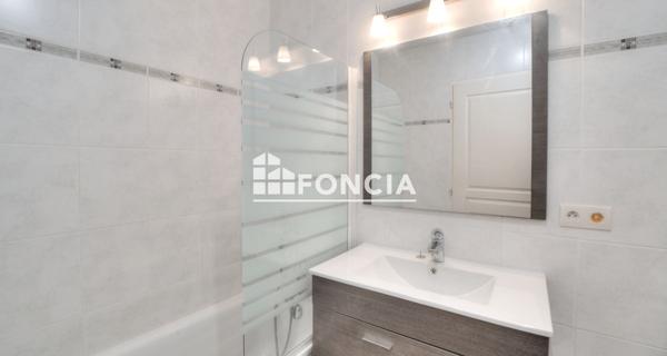 À vendre Appartement 2 pièces 47.3 m² - Cessy 01170