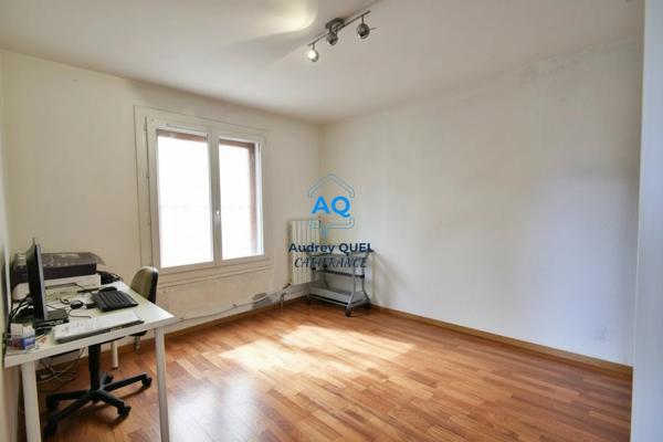 Maison familiale - 6 pièces - 164 m² de surface totale (91m² habitables) avec vue dégagée et fort potentiel – VALSERHONE (01)