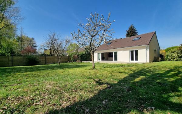 Maison à vendre    6 pièces • 155 m2 Le Plessis-Trévise