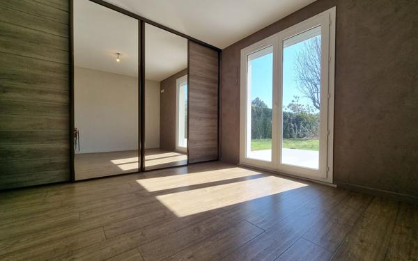 Maison à vendre    6 pièces • 155 m2 Le Plessis-Trévise