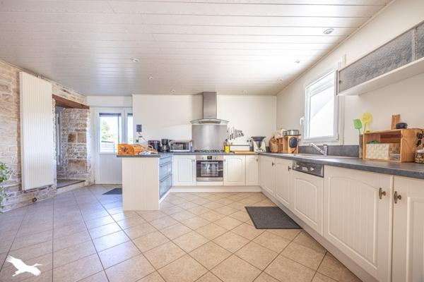 Maison à vendre 324 632 € Mauzé-sur-le-Mignon 7 p 164 m² DPE A