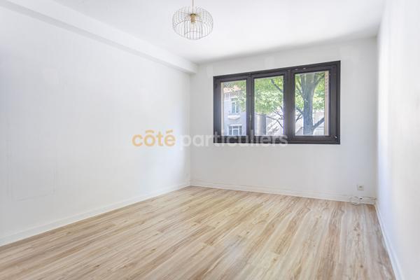 Vente
                Appartement86,59 m² - 4 Pièces -
                    CLERMONT FERRAND (63000)