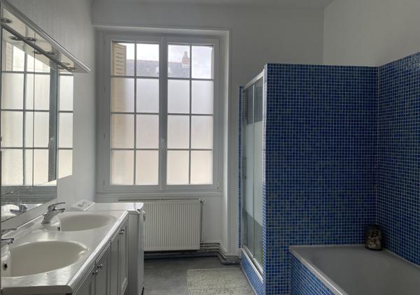 MAISON T7 / REF : 61008B