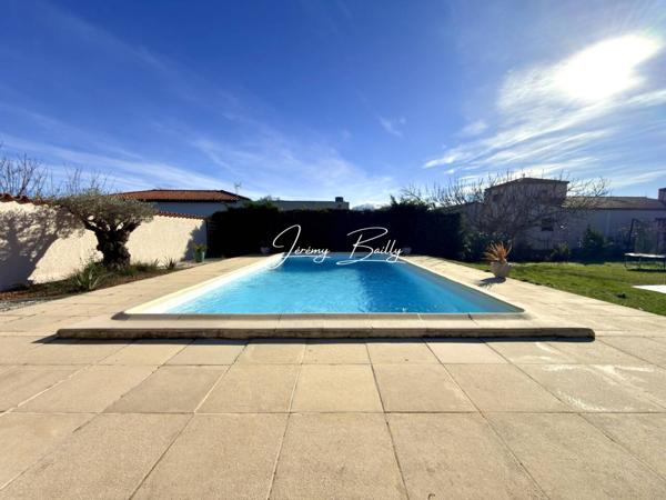 Maison à vendre 5 pièces de 145 m²