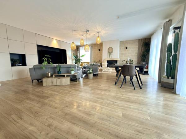 Maison à vendre 5 pièces de 145 m²