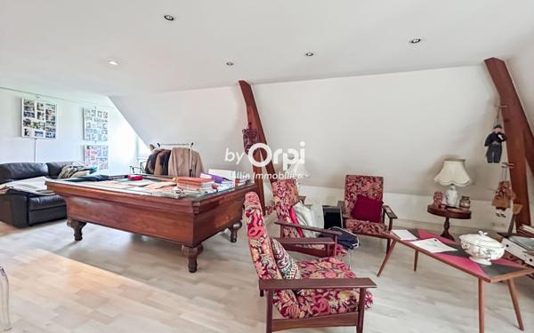 Maison à vendre    6 pièces •  Néris-les-Bains