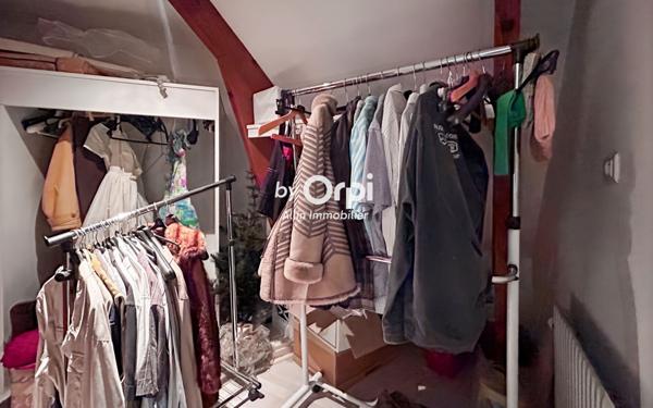 Maison à vendre    6 pièces •  Néris-les-Bains