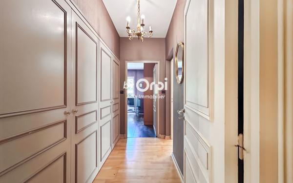 Maison à vendre    6 pièces •  Néris-les-Bains