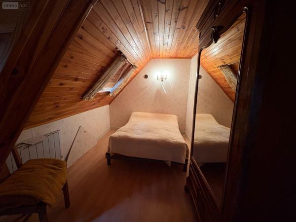 Maison de ville à vendre à Argenton-sur-Creuse dans l'Indre (36200), ref : 037/2712