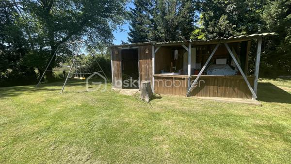 À seulement 4 km du premier centre commercial de Bergerac, découvrez cette spacieuse maison de plain-pied de 150 m², offrant 6 chambres, idéale pour une grande famille ou un projet d’accueil.
Située au fond d’une impasse, elle bénéficie d’un emplacement privilégié alliant calme absolu et proximité des commodités.
Dès l’entrée, vous serez séduit par une belle cuisine équipée de 15 m², ouverte sur un vaste séjour lumineux de 36 m². Cet espace de vie convivial est sublimé par un poêle à bois, apportant chaleur et confort au quotidien.
Un cellier/buanderie attenant de 5 m² complète cet espace, ainsi qu’un second volume de rangement de 8 m², idéal pour organiser facilement votre intérieur.
Côté nuit, la maison propose 6 chambres aux surfaces comprises entre 10 et 13 m², accompagnées de 2 salles d’eau dont une avec WC et 1 WC indépendants avec lavabo, offrant praticité et confort pour toute la famille.
Côté prestations, vous bénéficierez d’un excellent niveau de confort : double vitrage, chauffage gainable par pompe à chaleur, ainsi que 5 climatisations réversibles (split). L’eau chaude est assurée par un ballon thermodynamique et un adoucisseur d’eau, portail automatisé et volets roulants électriques avec domotique. 
À l’extérieur, tout est pensé pour profiter pleinement des beaux jours : deux terrasses couvertes, dont une avec jacuzzi, une piscine sécurisée au chlore de 10 x 5 mètres (rénovée en 2019, encore sous garantie décennale), ainsi qu’un espace barbecue convivial. Un abri bois et une dépendance pouvant accueillir une cuisine d’été viennent enrichir ces prestations.
Le stationnement est facilité grâce à deux garages, dont un motorisé, ainsi qu’un grand carport pouvant accueillir un camping-car. Deux cabanons de jardin complètent l’ensemble.
Le tout est implanté sur un terrain de plus de 2 400 m², entièrement clos et sécurisé par un portail motorisé, garantissant intimité et tranquillité.
Assainissement collectif (tout-à-l’égout).
Une maison aux volumes généreux, alliant confort, fonctionnalité et cadre de vie paisible.
Visites possibles 7 jours sur 7.
Just 4 km from the first shopping center of bergerac, discover this spacious single-storey house of 150 m 2, offering 6 bedrooms, ideal for a large family or a hospitality project.
Located at the bottom of a cul-de-sac, it enjoys a privileged location combining absolute calm and proximity to amenities.
From the entrance, you will be seduced by a beautiful kitchen of 15 m 2, open on a large bright living room of 36 m 2. This friendly living space is enhanced by a wood stove, bringing warmth and comfort to everyday life.
An adjoining cellar/laundry room of 5 m2 completes this space, as well as a second storage volume of 8 m 2, ideal for easily organizing your interior.
Night side, the house offers 6 rooms with areas between 10 and 13 m 2, accompanied by 2 bathrooms including one with WC and 1 separate toilet with sink, offering convenience and comfort for the whole family.
On the benefits side, you will enjoy an excellent level of comfort: double glazing, ducted heating by heat pump, as well as 5 reversible air conditioning (split). The hot water is provided by a thermodynamic tank and a water softener, automated gate and electric shutters with home automation. 
Outside, everything has been designed to make the most of sunny days: two covered terraces, one with a jacuzzi, a 10 x 5 metre chlorine-protected swimming pool (renovated in 2019, still under ten-year warranty), as well as a friendly barbecue area. A wooden shelter and an outbuilding that can accommodate a summer kitchen enrich these services.
Parking is facilitated by two garages, including one motorized, and a large carport that can accommodate a camper. Two garden sheds complete the set.
The whole is located on a plot of more than 2,400 m 2, fully enclosed and secured by a motorized gate, guaranteeing privacy and tranquility.
Collective sanitation (mains drainage).
A house with generous volumes, combining comfort, functionality and peaceful living environment.
Visits possible 7 days a week.