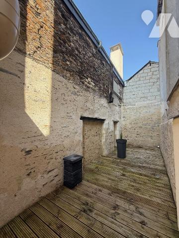 ANGERS CENTRE IMMEUBLE DE RAPPORT EN MONOPROPRIETE