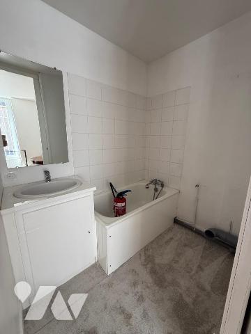 ANGERS CENTRE IMMEUBLE DE RAPPORT EN MONOPROPRIETE