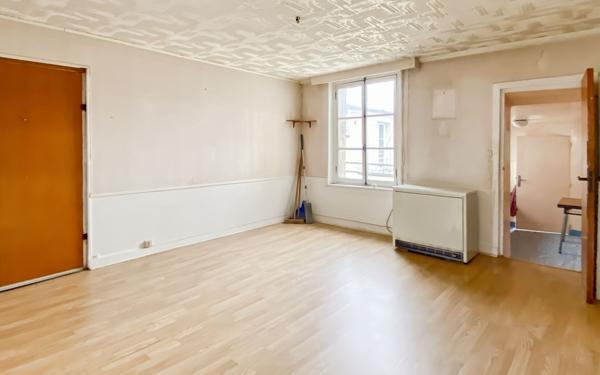 Appartement à vendre    3 pièces • 42,91 m2 Versailles