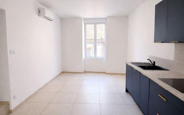 Appartement à louer    3 pièces •  Pézenas