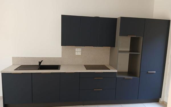 Appartement à louer    3 pièces •  Pézenas