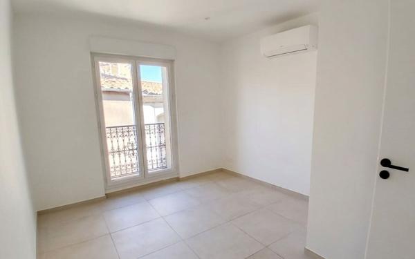 Appartement à louer    3 pièces •  Pézenas