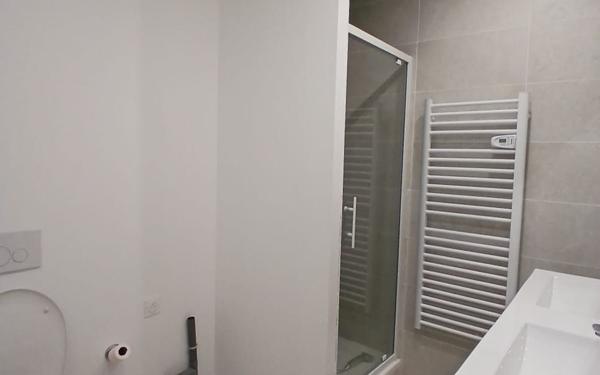 Appartement à louer    3 pièces •  Pézenas