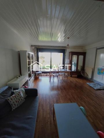 Maison dans village calme proche Clairvaux les lacs