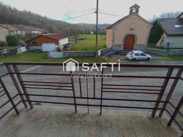 Maison dans village calme proche Clairvaux les lacs