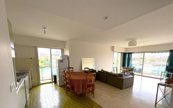 Appartement à louer    3 pièces •  Antibes