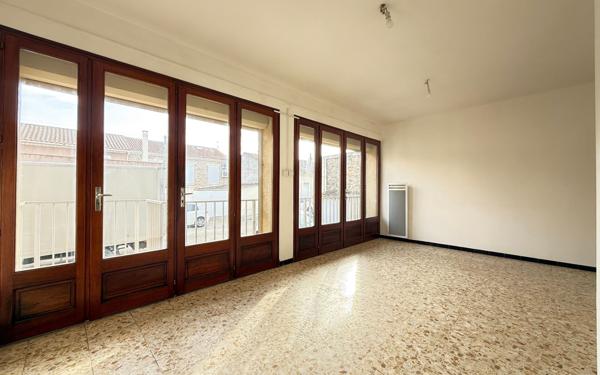 Appartement à vendre    3 pièces •  Miramas