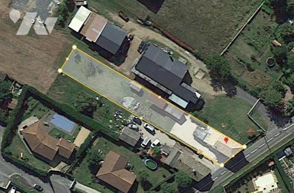 Maison avec terrain située à GUEREINS