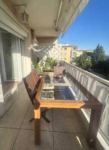 Appartement à NICE (06100)