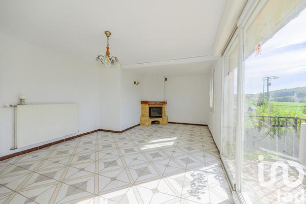 Pavillon 5 pièces de 90 m² à Raucourt-et-Flaba (08450)