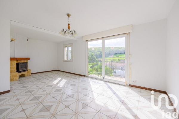 Pavillon 5 pièces de 90 m² à Raucourt-et-Flaba (08450)